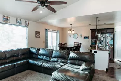 5655 S 4525 W, Hooper, UT 84315 - Photo 10