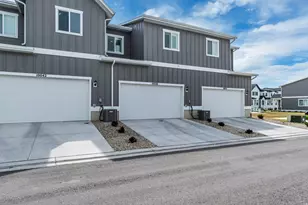 10036 N Limestone Way, Highland, UT 84003 - Photo 32