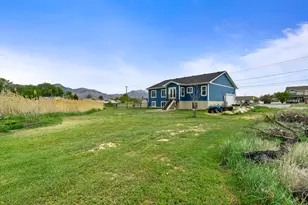 2574 W 1900 N, Farr West, UT 84404 - Photo 8
