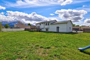 1012 W 1650 N, Harrisville, UT 84404 - Photo 2