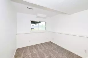 1012 W 1650 N, Harrisville, UT 84404 - Photo 28