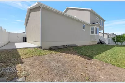 2949 S Graham Peak Dr, Magna, UT 84044 - Photo 40