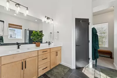 6241 W Arranmore Dr, South Jordan, UT 84009 - Photo 16