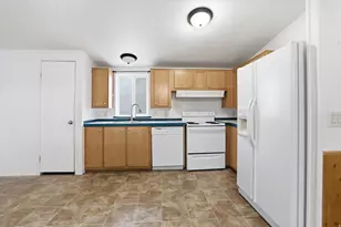900 W Main St, Tremonton, UT 84337 - Photo 10