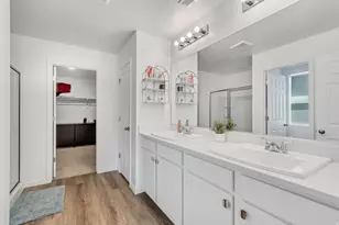 1046 E Blazing Sun Dr, Eagle Mountain, UT 84005 - Photo 18