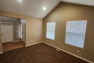 3323 W Water St, Riverton, UT 84065 - Photo 6
