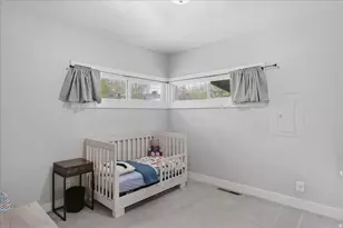 962 N La Verde, Layton, UT 84041 - Photo 12