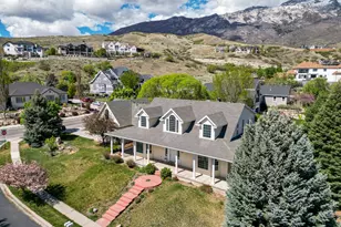 243 Eastview Dr, Alpine, UT 84004 - Photo 2