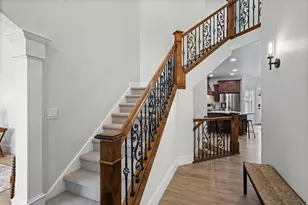 333 E Clay Ln, Lehi, UT 84043 - Photo 6