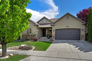 12811 S Tortoise Ln, Riverton, UT 84065 - Photo 2