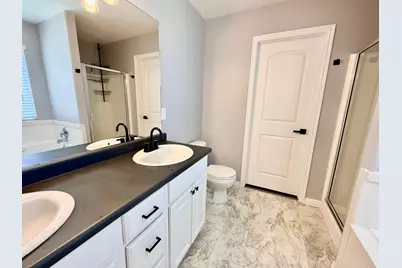 1819 N Clark Dr W, Layton, UT 84041 - Photo 10