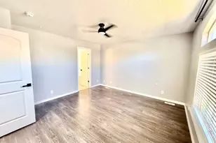 1819 N Clark Dr W, Layton, UT 84041 - Photo 8