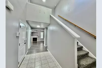 1819 N Clark Dr W, Layton, UT 84041 - Photo 4