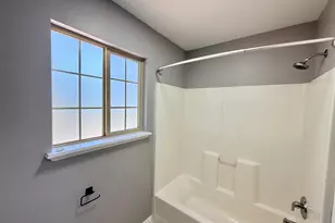 1819 N Clark Dr W, Layton, UT 84041 - Photo 22