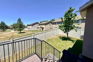 1819 N Clark Dr W, Layton, UT 84041 - Photo 44