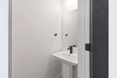 130 E 7085 S #3, Midvale, UT 84047 - Photo 10