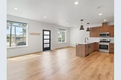 130 E 7085 S #3, Midvale, UT 84047 - Photo 2