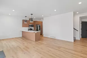 130 E 7085 S, Midvale, UT 84047 - Photo 4