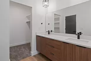 130 E 7085 S, Midvale, UT 84047 - Photo 18