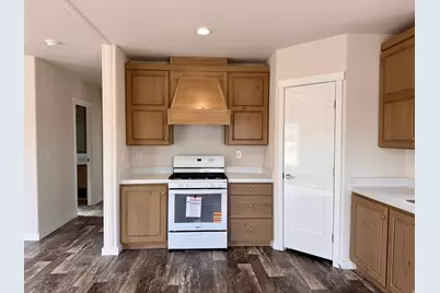 32 Sevier River #32, Levan, UT 84639 - Photo 4