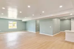 12306 S Elena Canyon Cove W, Herriman, UT 84096 - Photo 36