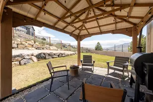 4061 E Barton Creek Dr, Eagle Mountain, UT 84005 - Photo 34