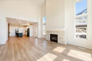 4061 E Barton Creek Dr, Eagle Mountain, UT 84005 - Photo 6