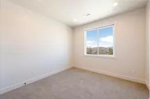 4061 E Barton Creek Dr, Eagle Mountain, UT 84005 - Photo 20