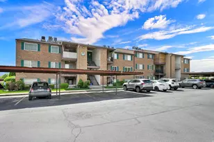 4114 S Oak Meadows Dr, Salt Lake City, UT 84123 - Photo 2