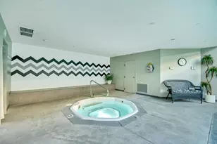 560 E South Temple, Salt Lake City, UT 84102 - Photo 24