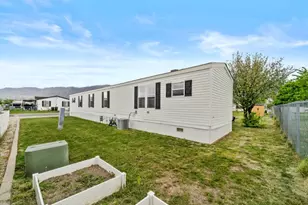 2491 N Hwy 89, Pleasant View, UT 84404 - Photo 28