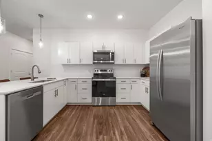 1489 N Saratoga View Ln, Saratoga Springs, UT 84045 - Photo 8