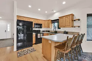 7422 S Shay Ln, South Weber, UT 84405 - Photo 8