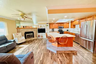 140 N 200 E, Orem, UT 84057 - Photo 8
