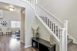 2956 S Willow Creek Dr S, Saratoga Springs, UT 84045 - Photo 2