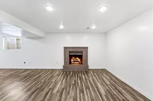 1545 W 1750 N, Layton, UT 84041 - Photo 38