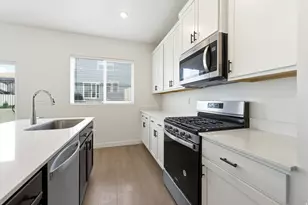 3678 N Oak Blvd, Eagle Mountain, UT 84005 - Photo 10