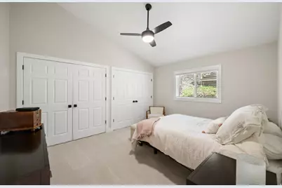 830 N Grandridge Ct, Salt Lake City, UT 84103 - Photo 18