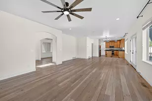 2733 S Bellflower Cir, Saratoga Springs, UT 84045 - Photo 16