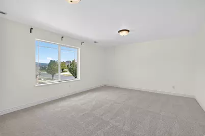 2733 S Bellflower Cir, Saratoga Springs, UT 84045 - Photo 34