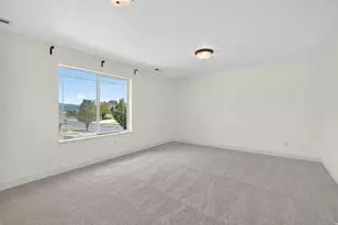 2733 S Bellflower Cir, Saratoga Springs, UT 84045 - Photo 34