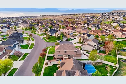 2733 S Bellflower Cir, Saratoga Springs, UT 84045 - Photo 6