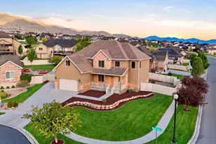 2733 S Bellflower Cir, Saratoga Springs, UT 84045 - Photo 2