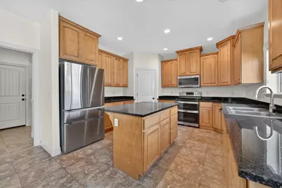 2733 S Bellflower Cir, Saratoga Springs, UT 84045 - Photo 24