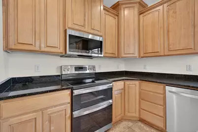 2733 S Bellflower Cir, Saratoga Springs, UT 84045 - Photo 22