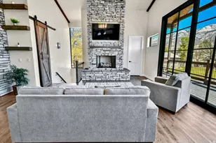 275 N 400 E, Annabella, UT 84711 - Photo 8