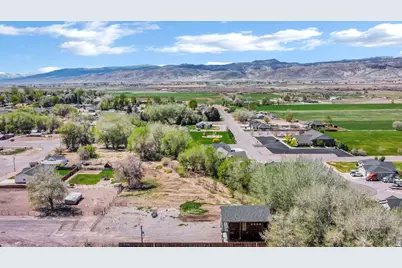 275 N 400 E, Annabella, UT 84711 - Photo 54