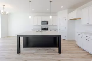 874 N Boseman Way, Saratoga Springs, UT 84045 - Photo 4