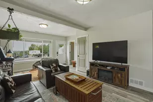 500 N 800 E, Springville, UT 84663 - Photo 32