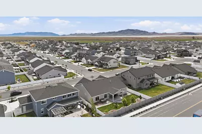 2448 W 3230 S, Syracuse, UT 84075 - Photo 52